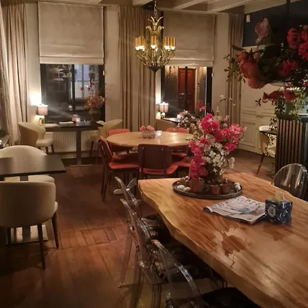 호텔 En Restaurant Della Contessa Buren (Gelderland)